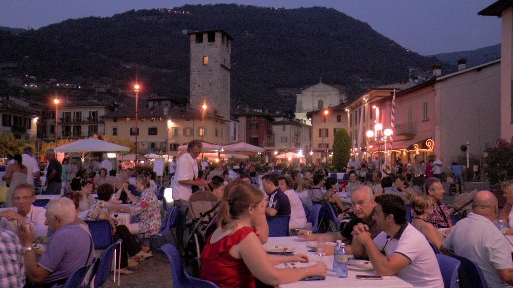 La Casa Nel Borgo Sul Lago 皮索涅 外观 照片