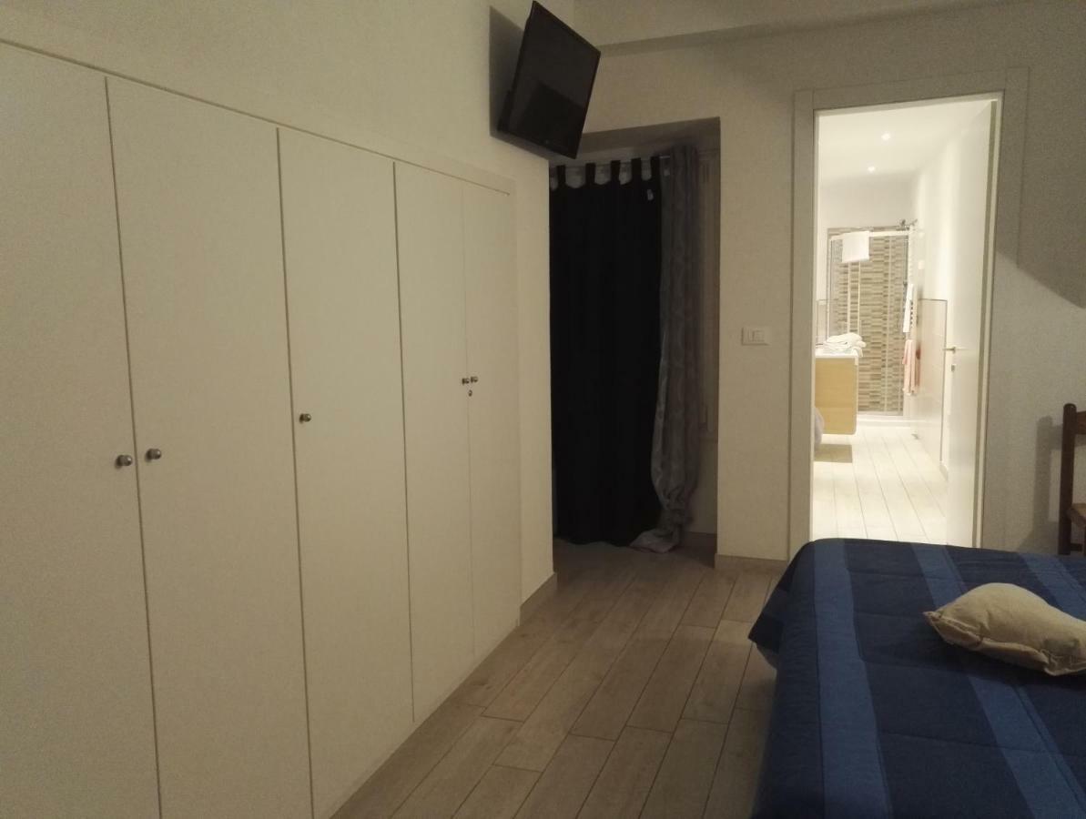 La Casa Nel Borgo Sul Lago 皮索涅 外观 照片