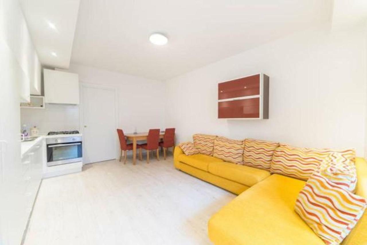 La Casa Nel Borgo Sul Lago 皮索涅 外观 照片
